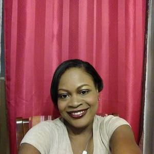 Meet your Posher, Raymonde